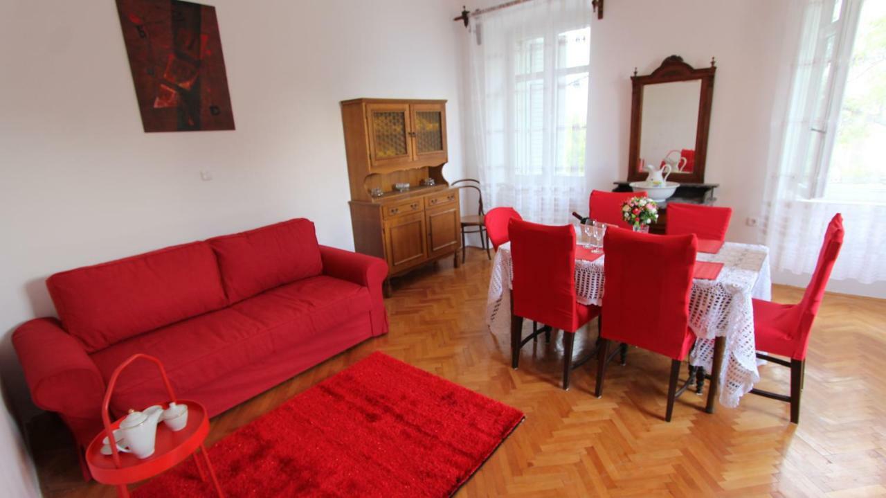 Apartment Palazzo Sare Врбник Экстерьер фото